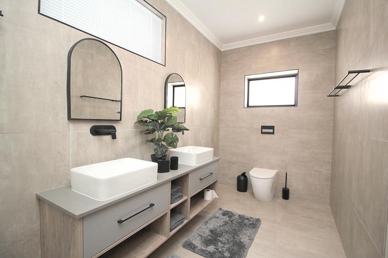 3 Bedroom Property for Sale in Tergniet Western Cape